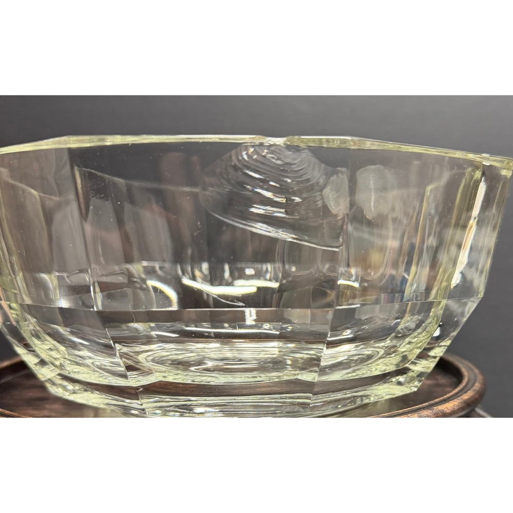 Vintage Italian Faceted Centerpiece Crystal Bowl 9" wide x 4' tall - 3lbs - Picture 9 of 11